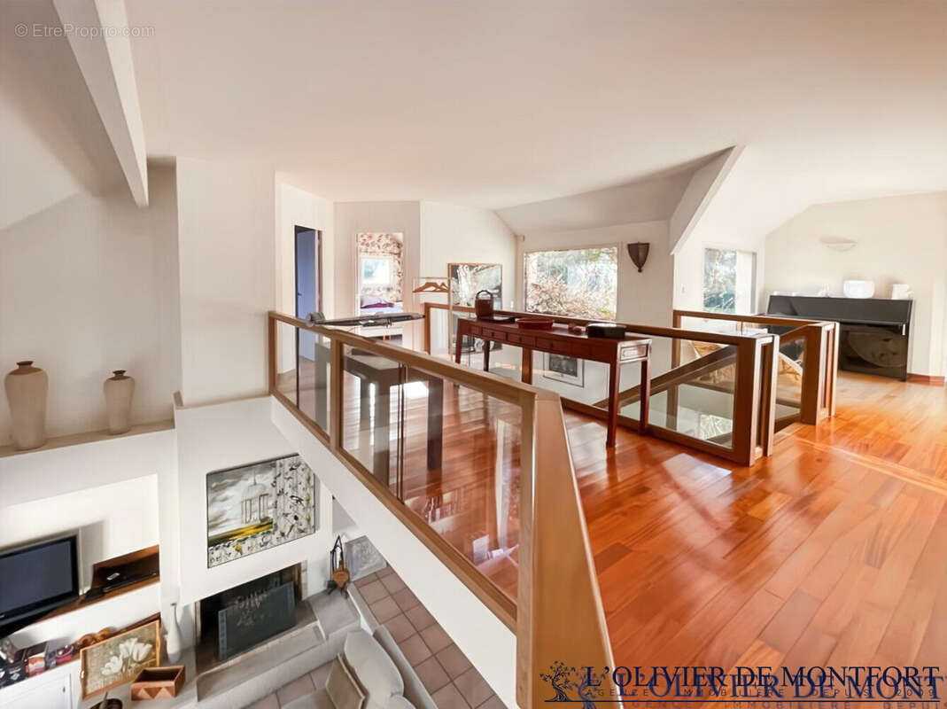 Maison à MONTFORT-L&#039;AMAURY