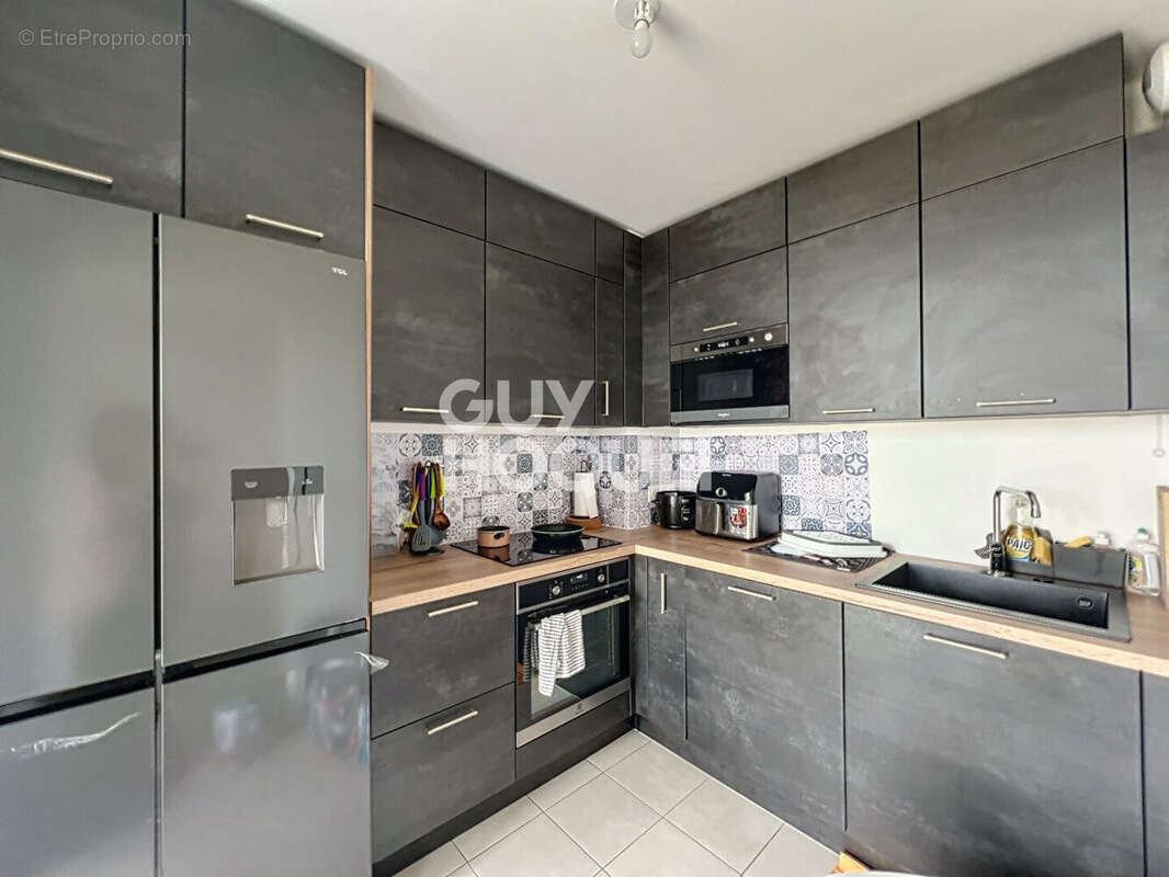 Appartement à STAINS