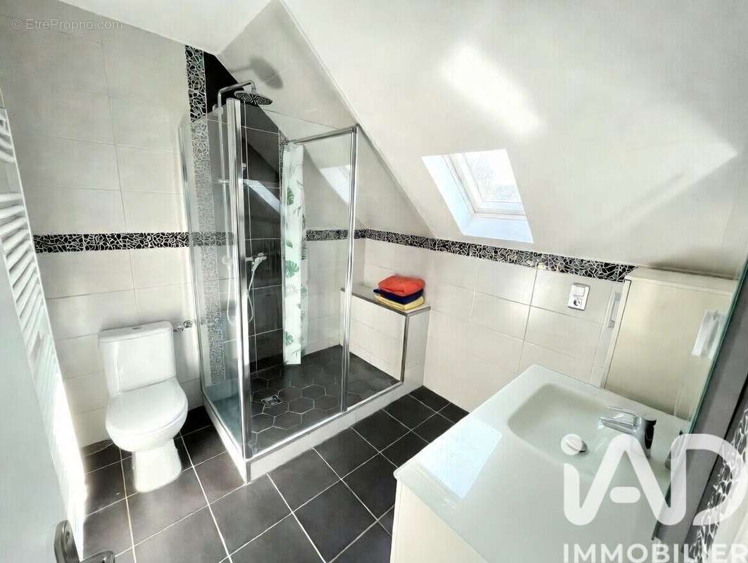 Photo 6 - Maison à MONTIGNY-LES-CORMEILLES