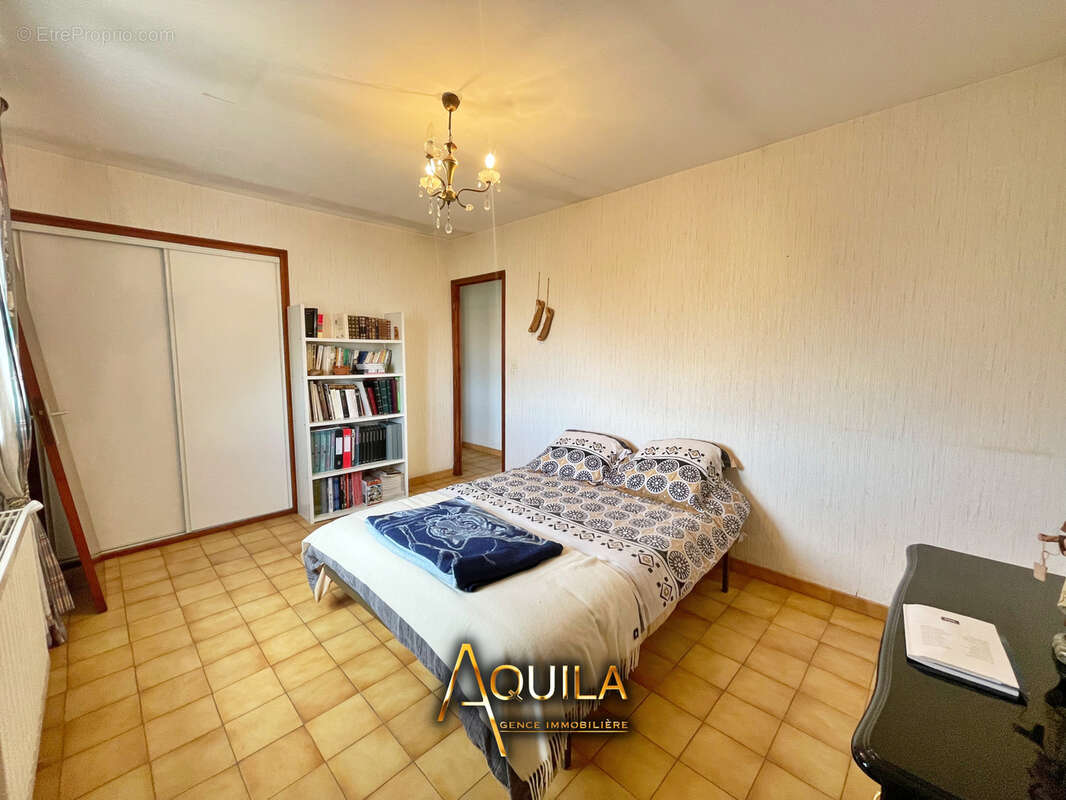 Maison à LIGNAN-SUR-ORB