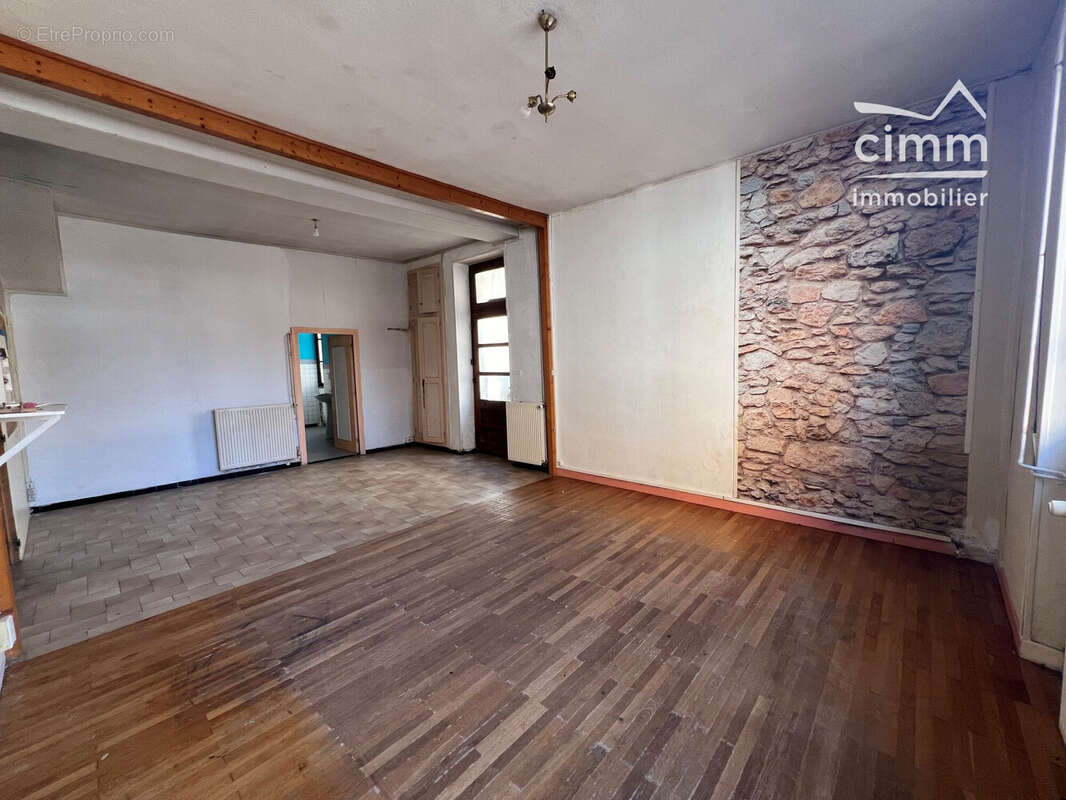 Maison 144 m² à Saint-Simeon-De-Bressieux  - photo 7