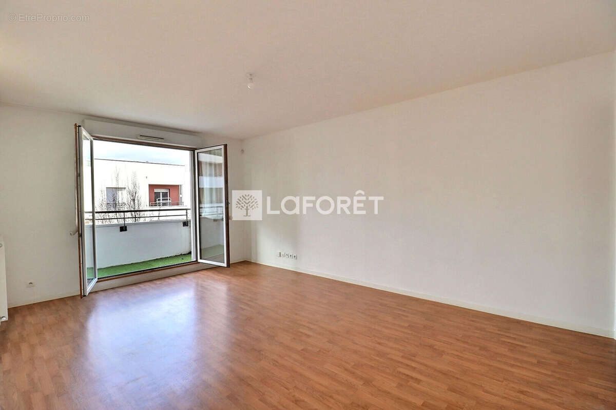 Appartement à VITRY-SUR-SEINE