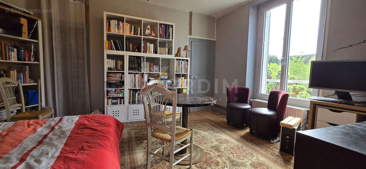 Maison à LA CHARITE-SUR-LOIRE