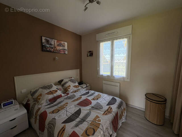 Maison à COLLEVILLE-SUR-MER