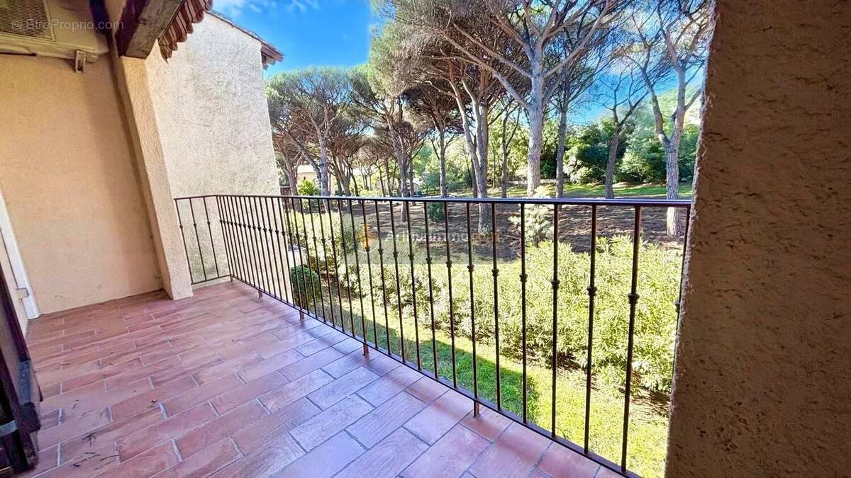 Appartement à LES ISSAMBRES