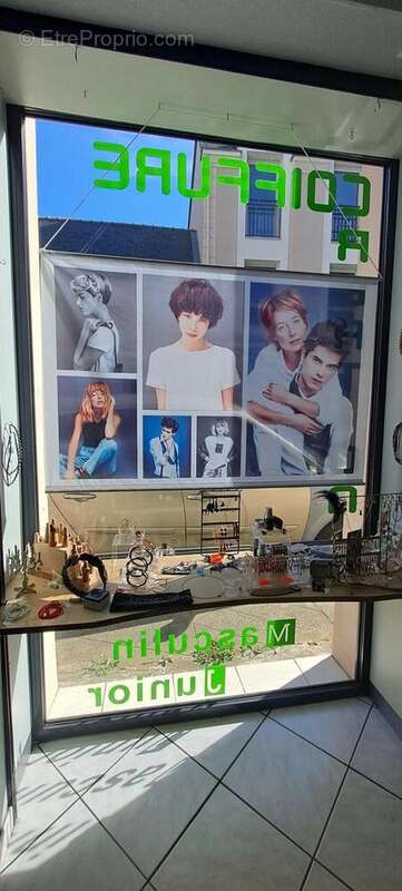 Photo 2 - Commerce à BAUGE