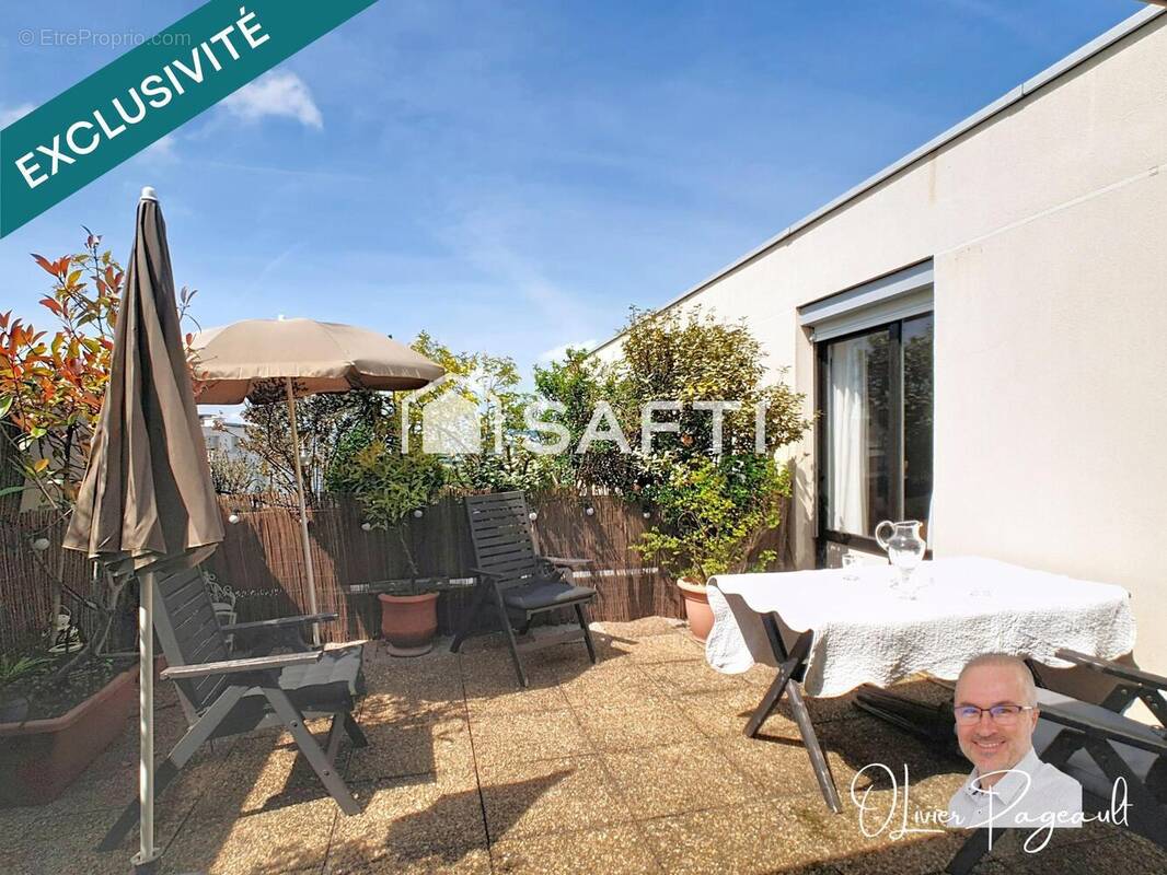 Photo 1 - Appartement à LYON-8E
