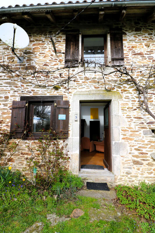 Joli ensemble immobilier à la campagne, 4 ou 5 logis, idéal résidence secondaire d'amis ! - photo 9