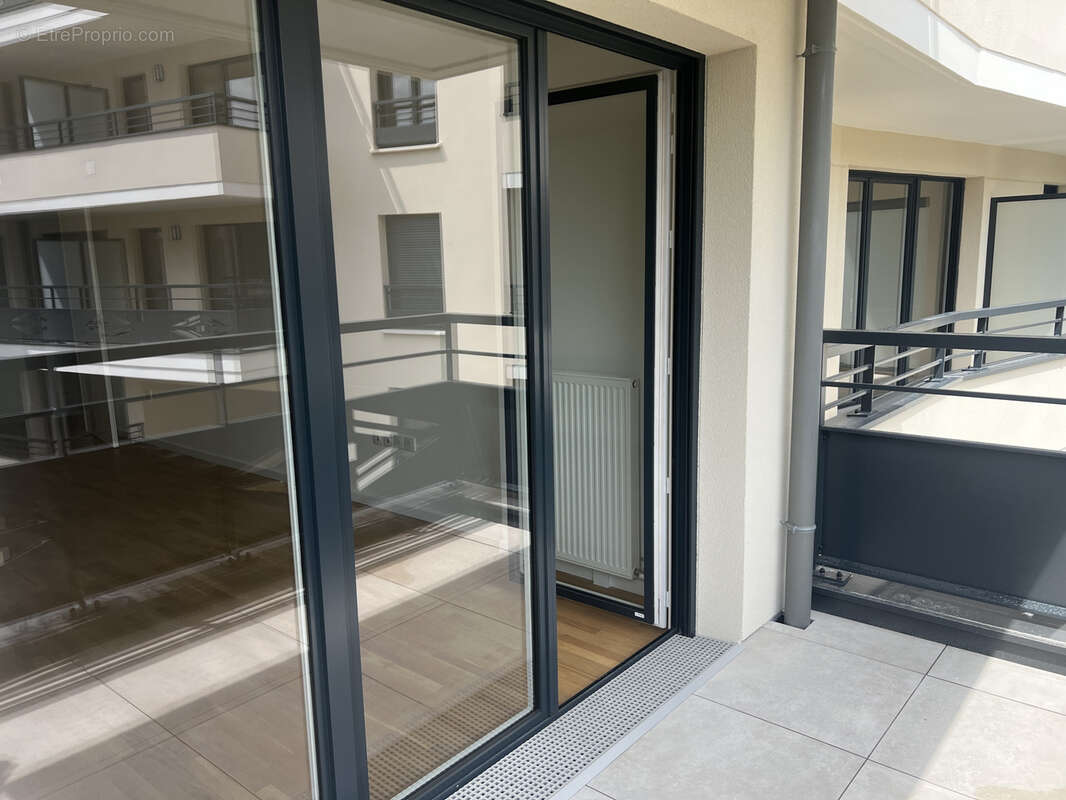 Appartement à LE PERREUX-SUR-MARNE