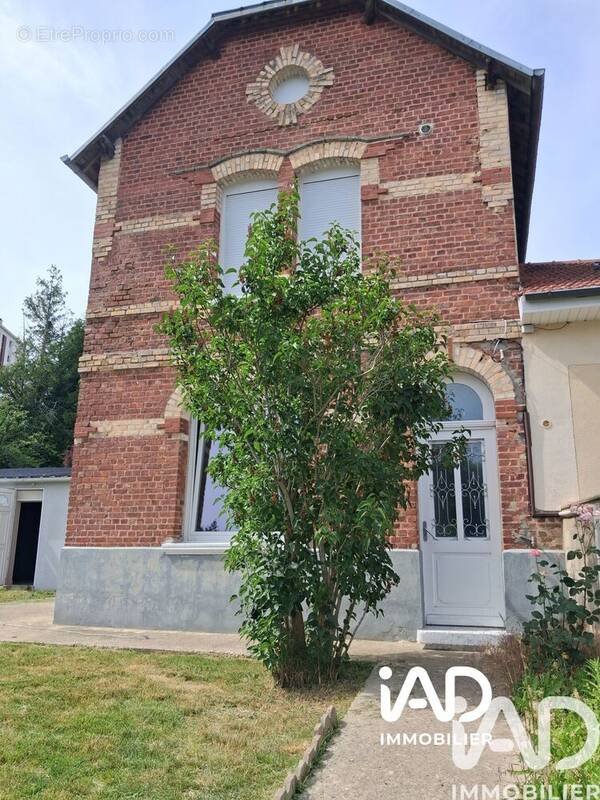 Photo 1 - Maison à SAINT-QUENTIN