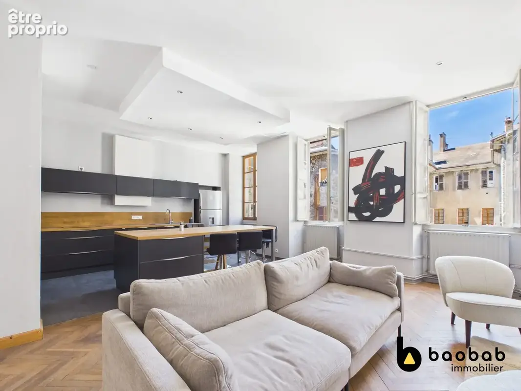 Appartement 5 pièces 140 m² à vendre à Chambery (73000) - photo 2