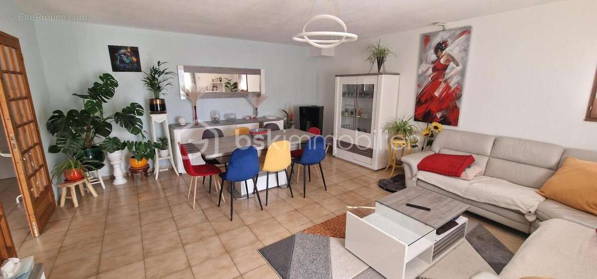 Maison à NIMES