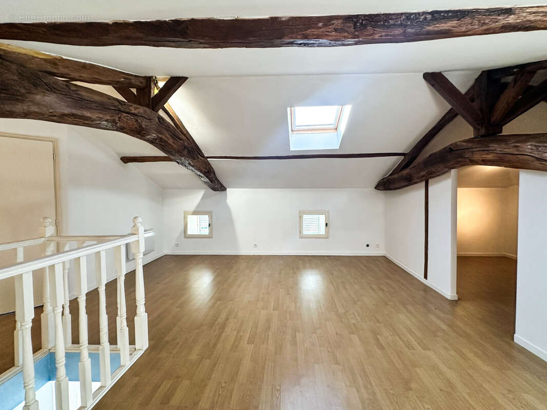 Maison à CHAMPAGNOLLES