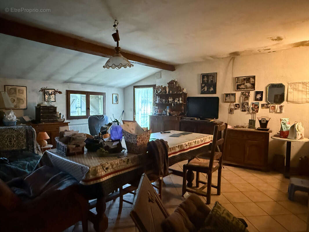 Grande maison à Saint Gervais de 604 m2 - photo 12