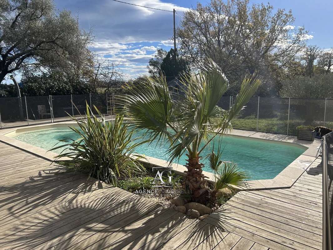 Maison à PRUNELLI-DI-FIUMORBO