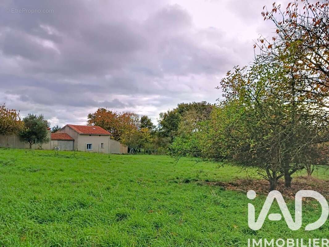 Photo 7 - Maison à SAINT-CLEMENTIN