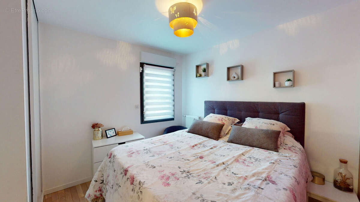 Appartement à SAINT-CYR-L'ECOLE