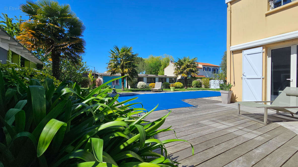 Maison à SAINT-SEBASTIEN-SUR-LOIRE