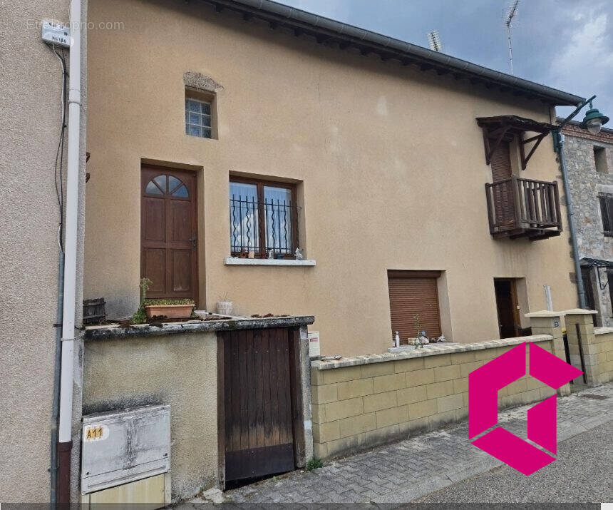 Maison à MARGERIE-CHANTAGRET