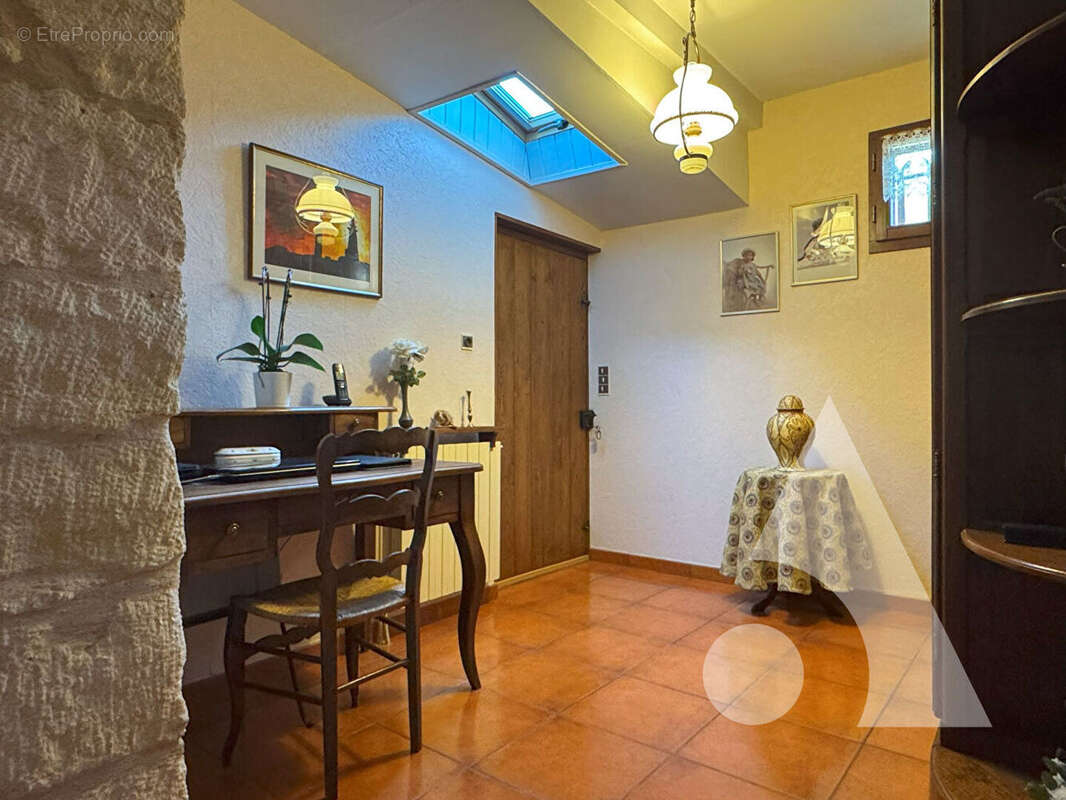 Maison à LES EYZIES-DE-TAYAC-SIREUIL