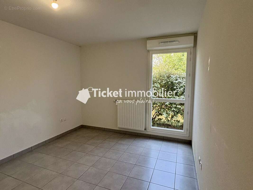 Pibrac (31820) — Charmant T2 de 40 m² avec extérieurs privatifs - photo 14