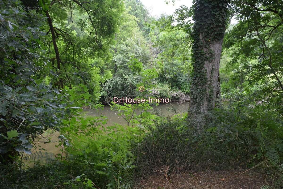 Maison à BOSMIE-L&#039;AIGUILLE