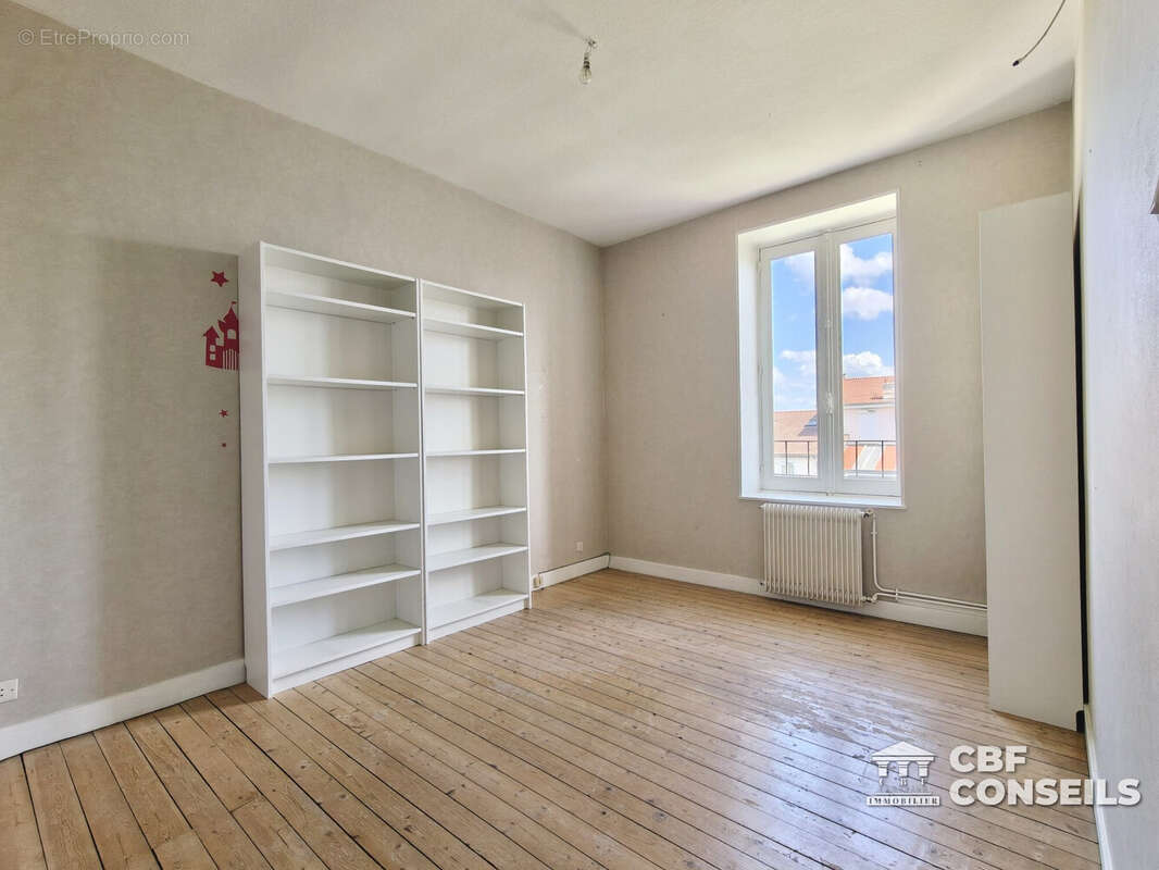 Maison à CLERMONT-FERRAND