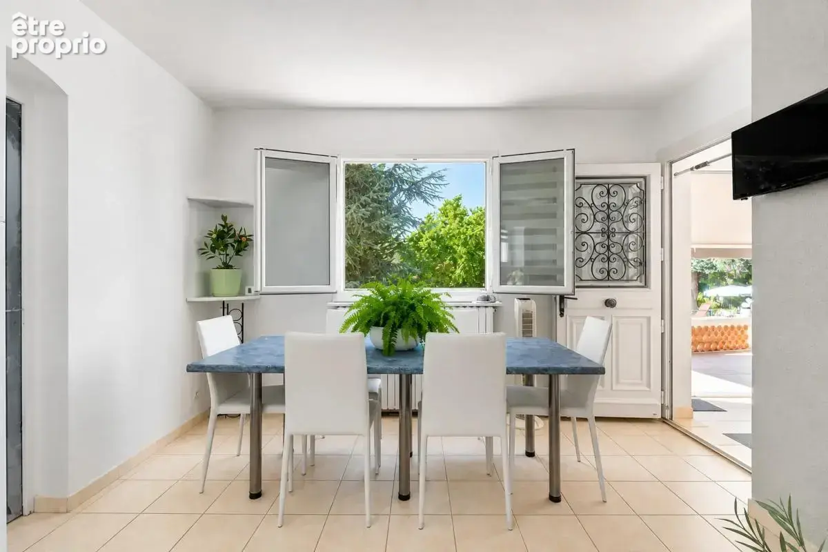 Maison de 4 pièces de 124 m² à Berre-les-Alpes - photo 6
