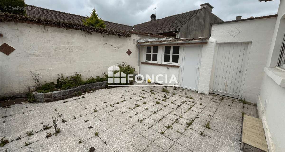 Maison individuelle de 110m2 avec jardin garage et parking - photo 10
