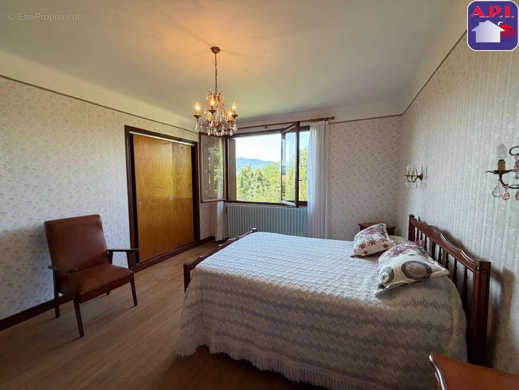 Maison 80 m² à Montjoie-En-Couserans  - photo 5