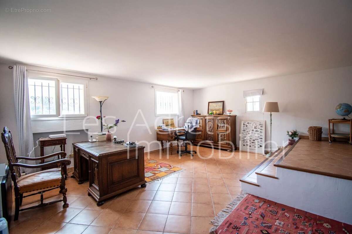 Maison à LES ADRETS-DE-L'ESTEREL