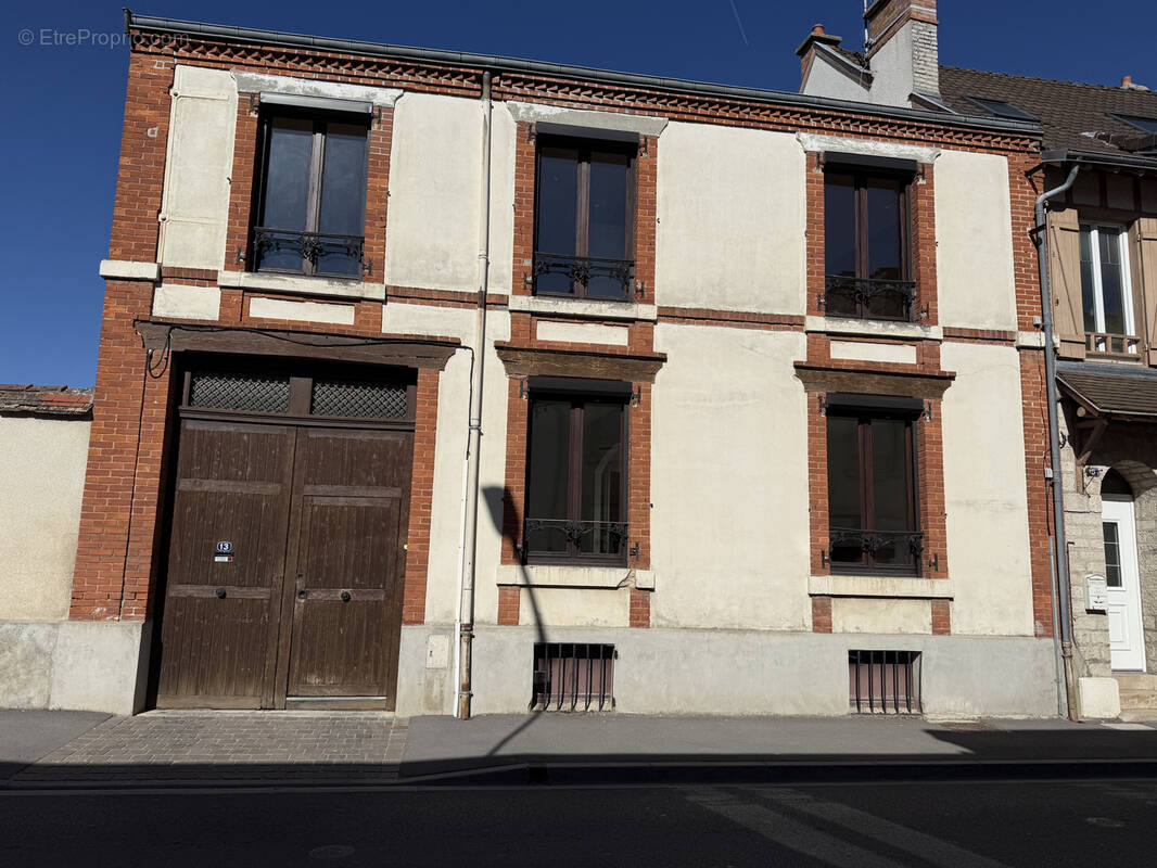 Maison à TAISSY