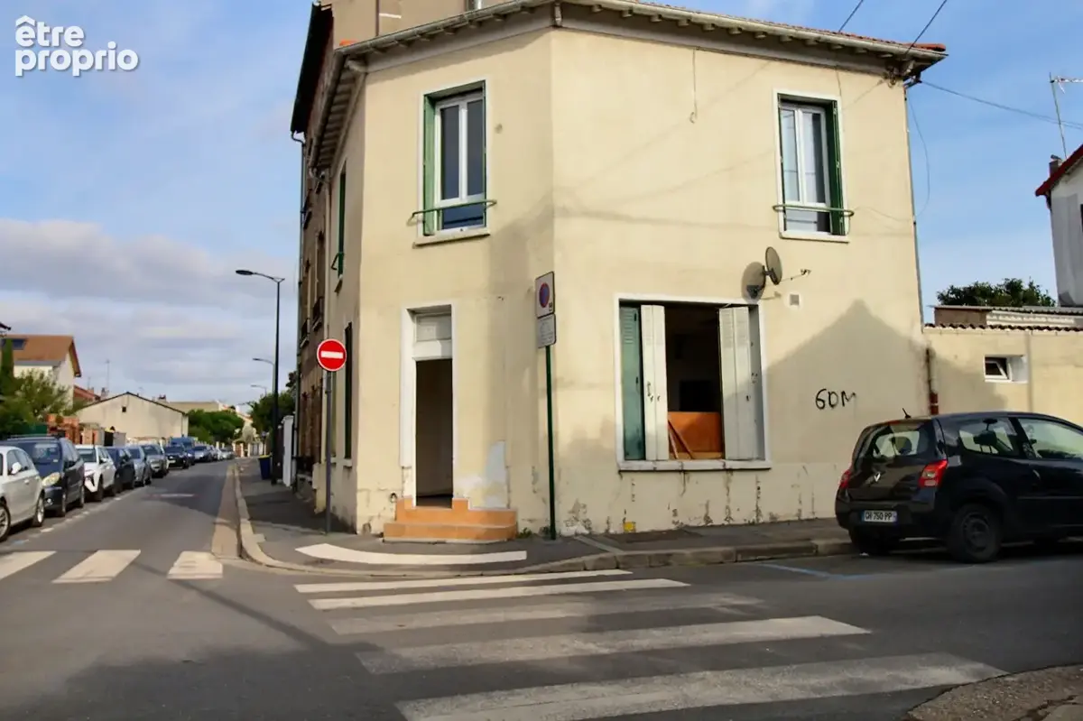 Quartier PLATEAU - Maison 5 pièces 82m²+ Appartement 3 pièces 33m² - photo 1