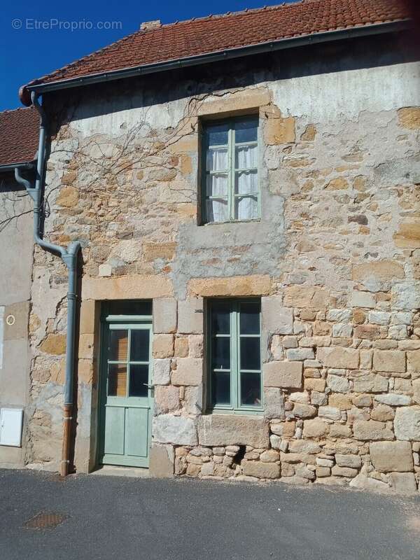 Maison 196 m² à Montvicq  - photo 2