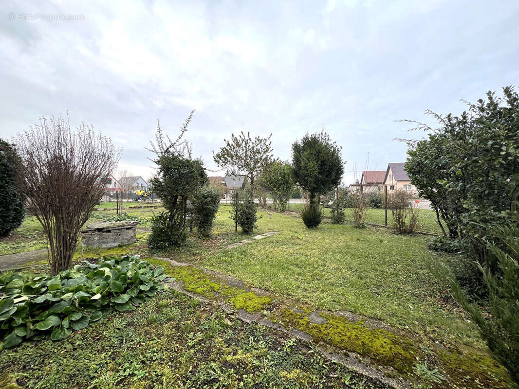 Maison à ERNOLSHEIM-BRUCHE