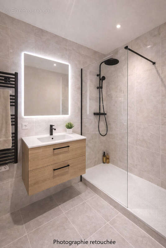 Appartement à SAINT-SEBASTIEN-SUR-LOIRE