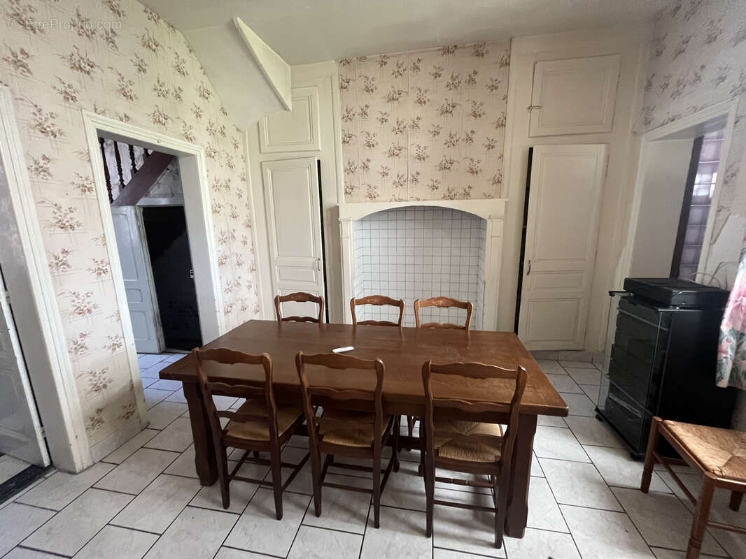 Maison avec deux chambres à TULLY - photo 3