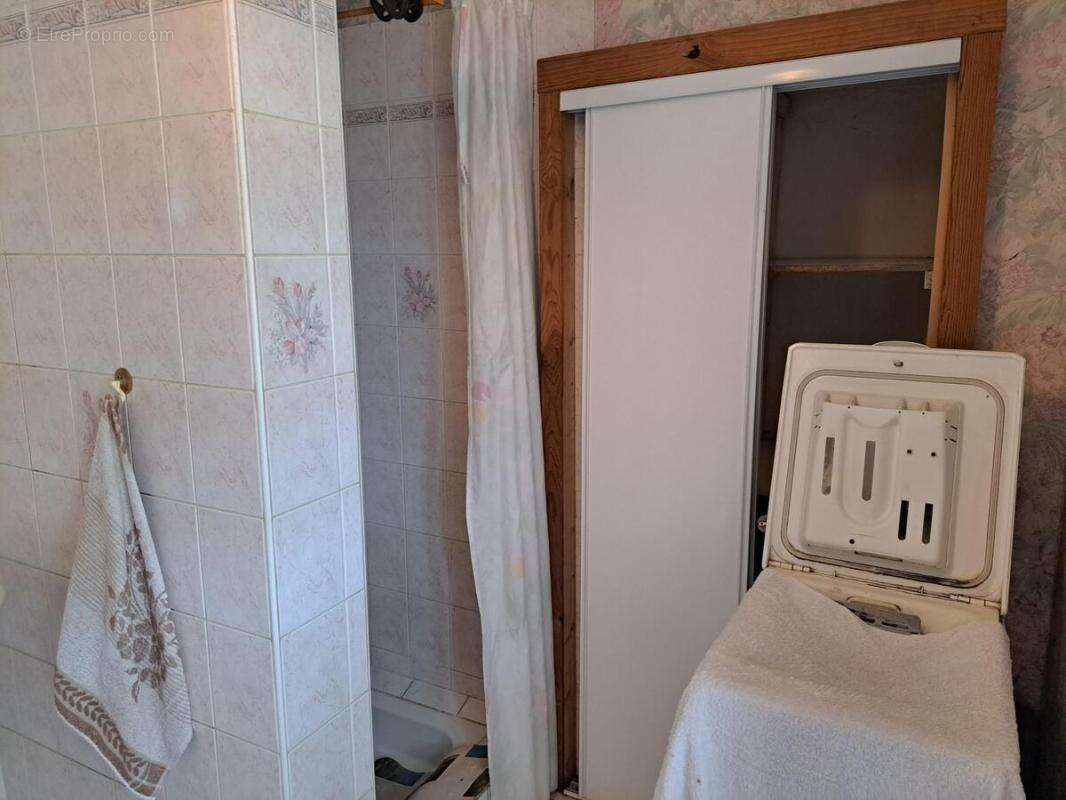 Maison 92 m² à Saint-Meen-Le-Grand  - photo 11
