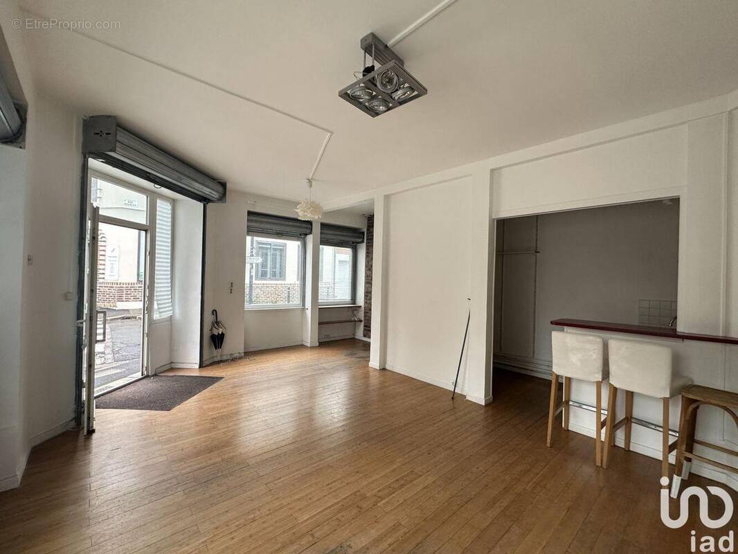 Photo 1 - Commerce à FONTENAY-SOUS-BOIS