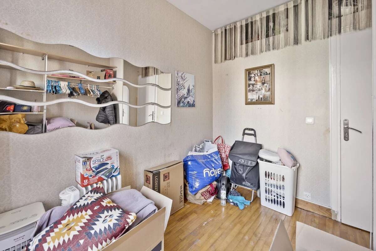 Appartement à AUBERVILLIERS