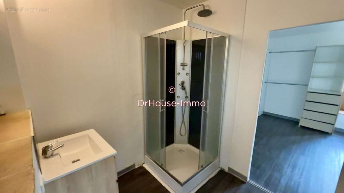 Appartement 139 m² à Laroque-Des-Arcs  - photo 26