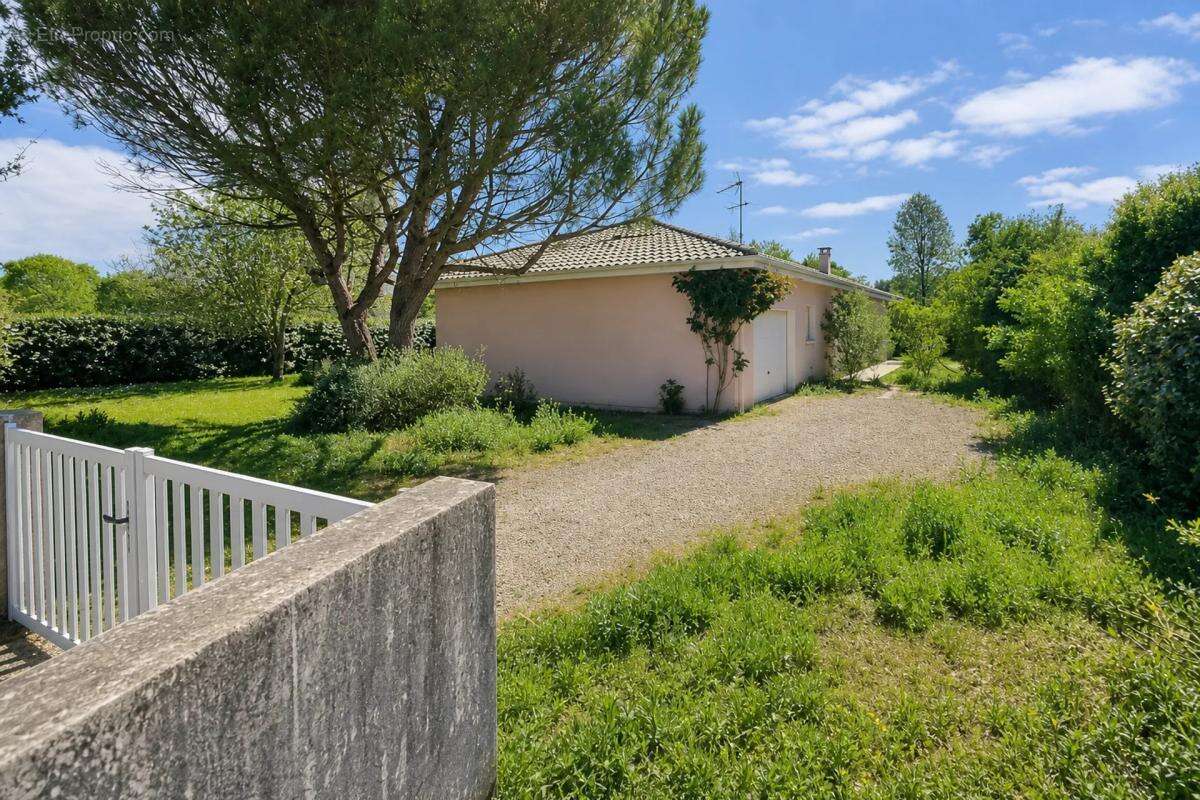 Maison de plain-pied avec fort potentiel - photo 5