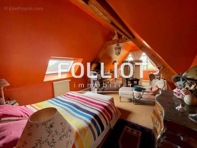 A vendre Maison Vire Normandie 7 pièce(s) 170 m2 - photo 4