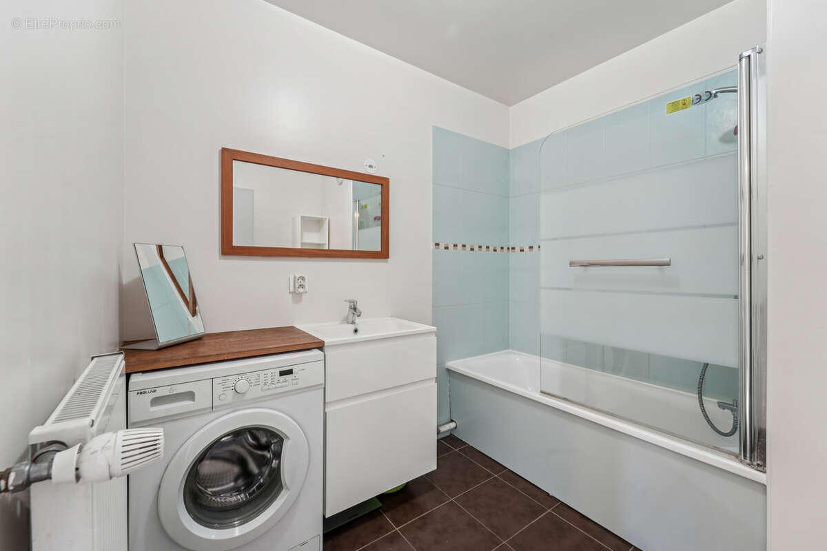 Appartement à IVRY-SUR-SEINE