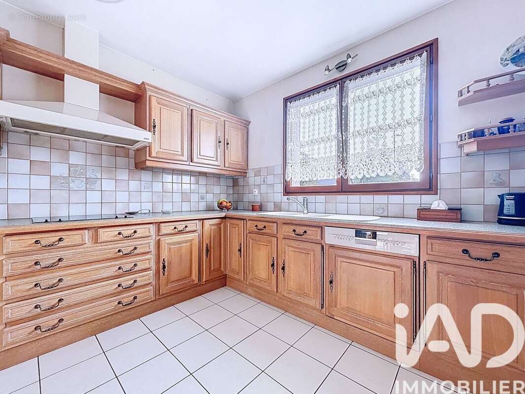 Photo 8 - Maison à MONTIGNY-LES-CORMEILLES