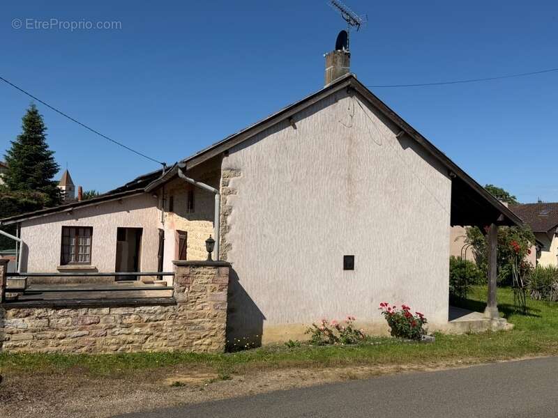 Maison à CUISERY