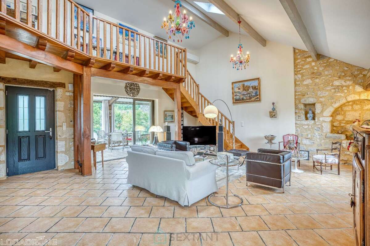 Maison à MONBAZILLAC