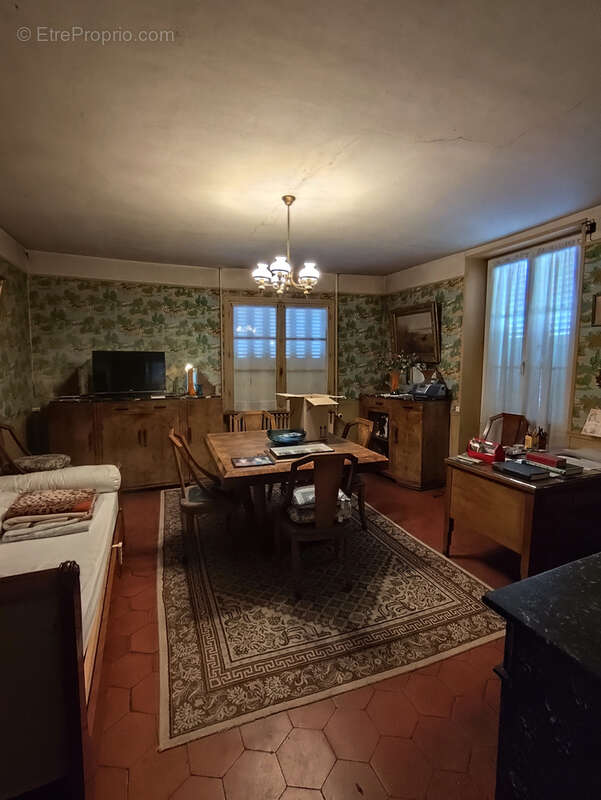 Maison à VAYRES-SUR-ESSONNE