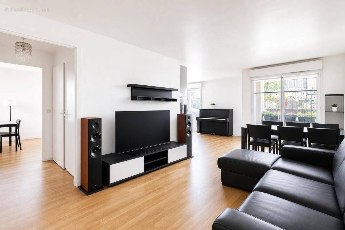 Appartement à MORANGIS