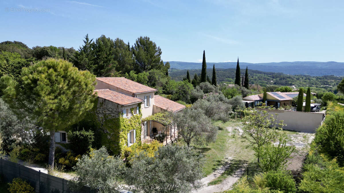 Maison à MORMOIRON